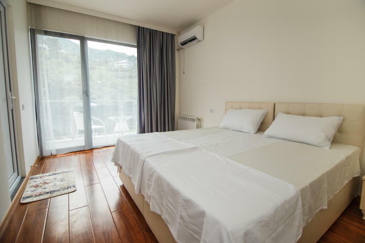 Hotel Ararat Gonio Dış mekan fotoğraf